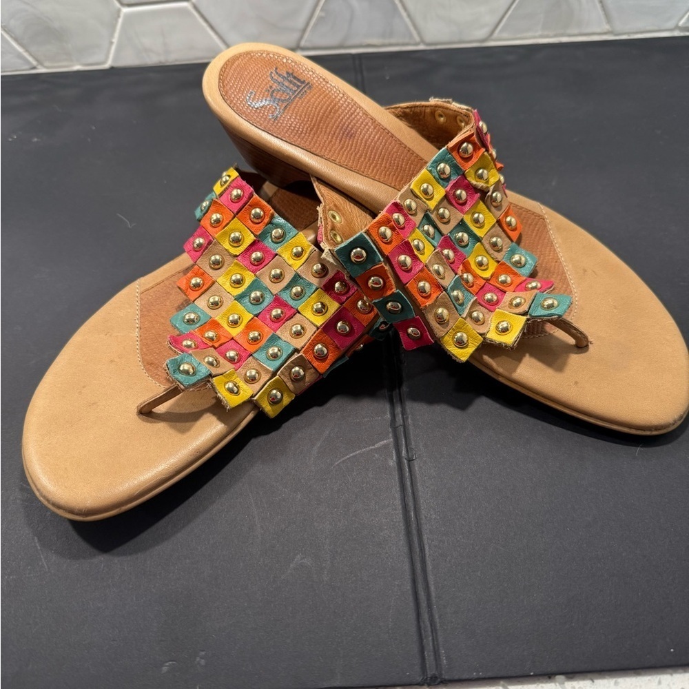 Sofft Studded Multicolor Leather Kitten Heel Slipon Sandal Size 9 Bohemian Comfy